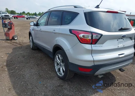 2018 Ford Escape Titanium из США, поврежденный, VIN 1FMCU9J93JUA08540
